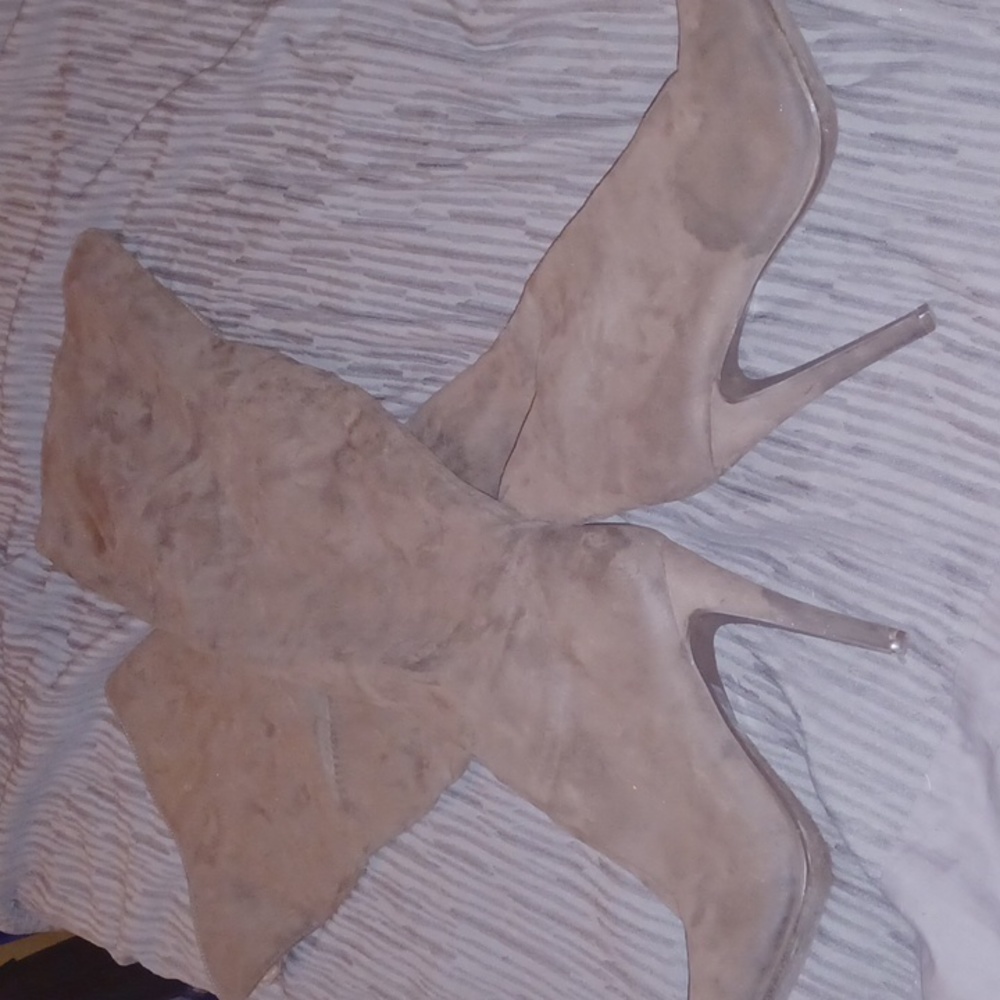 Ladies brown boots